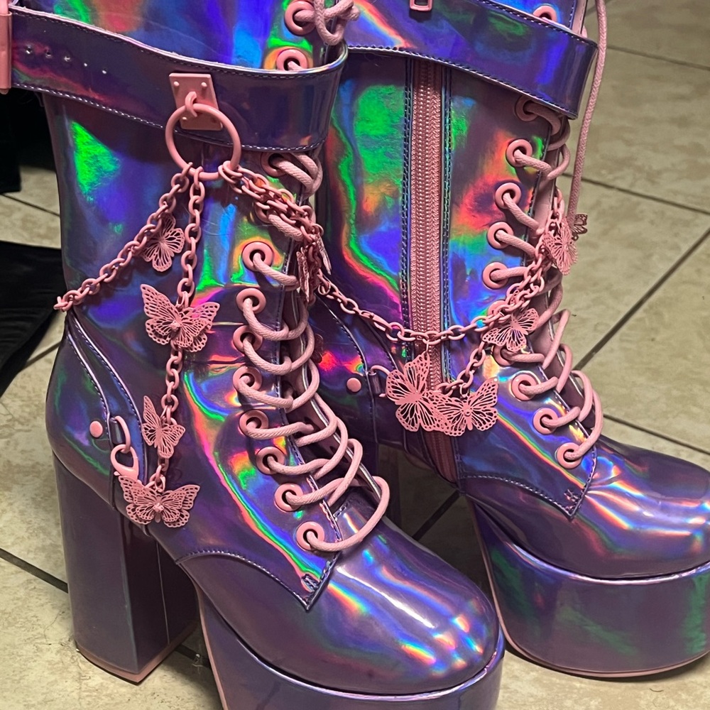 NIB Club Exx Magic Solstice Butterfly Boots size 6